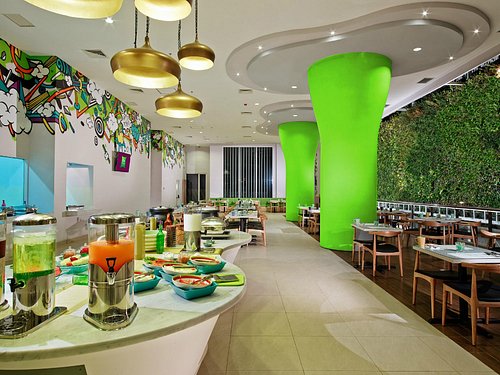 sTreaTs Restaurant